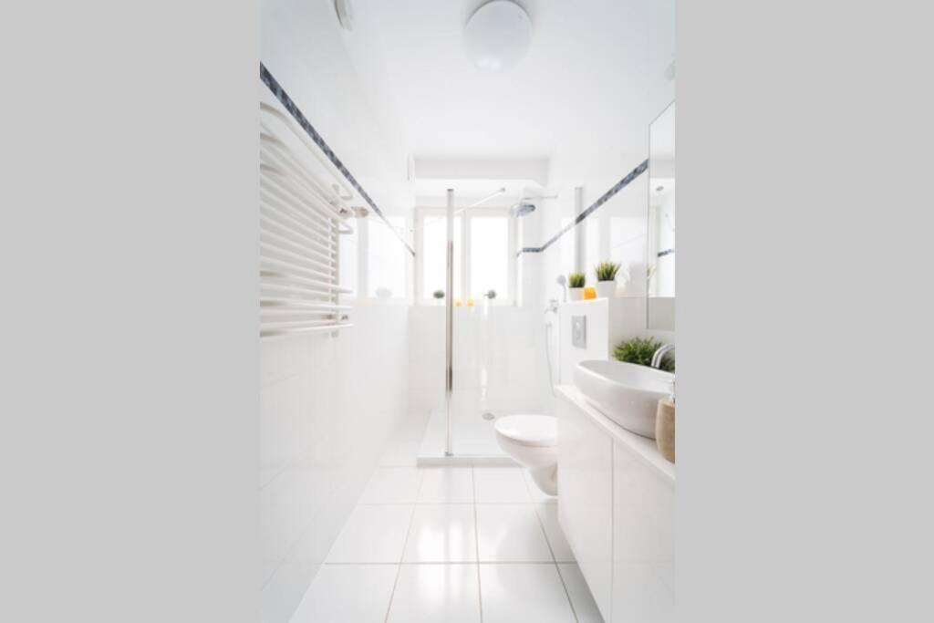 3 Rooms Big Apartment - 150 M Town Hall - Nice Design Wroclaw Bagian luar foto